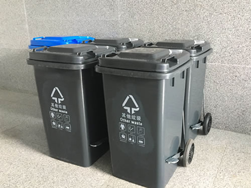 室外分类垃圾桶分为哪几种？